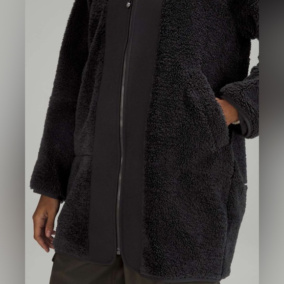 NWOT Lululemon Full Zip Collarless Testured Fleece Black Size 10 - Picture 2 of 12